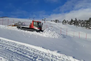 Les pistes de ski ouvrent dès ce week-end dans les Monts du Forez (Puy-de-Dôme)