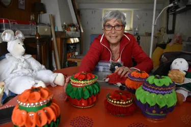 Monique Beynel, une présidente des Loisirs créatifs de Mauriac [Cantal] aux doigts de fée
