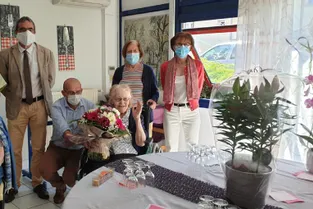 Une nouvelle centenaire à la maison de retraite La Gloriette