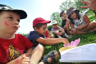 Le centre de loisirs des Garets initie les enfants à la culture en potager et aux insectes