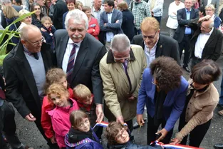 La médiathèque de la commune, membre du réseau Vialatte, a été inaugurée samedi