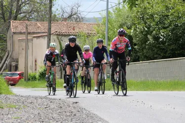 Les Elles d'ISO à Issoire (Puy-de-Dôme) ont ouvert la route de la première étape du Critérium du Dauphiné