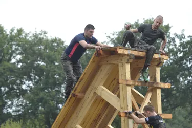 Les élèves gendarmes relèvent le défi de la Full Metal Race