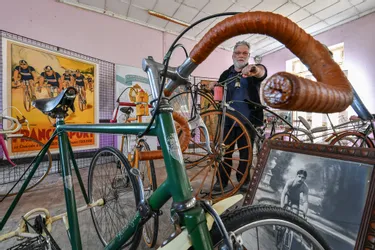 À la retraite, Jacques Beyly décide de revenir dans la région de son enfance pour créer le musée du vélo du Haut Limousin en Haute-Vienne