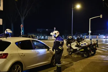 Montluçon (Allier) : les forces de l'ordre restent mobilisées pour veiller au respect du couvre-feu