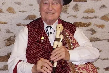 Paul Faye, président d’honneur et 86 ans de folklore