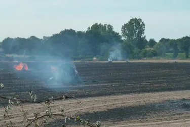 L’incendie menaçait de s’étendre aux champs voisins
