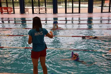 Depuis la réouverture du centre aqualudique d'Issoire (Puy-de-Dôme), l'école de natation repart de plus belle