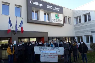 Les enseignants du collège Diderot, à Aigueperse (Puy-de-Dôme), reconduisent la grève pour demain mardi
