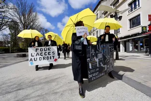 Réforme de la Justice : les avocats du Cantal battent le pavé