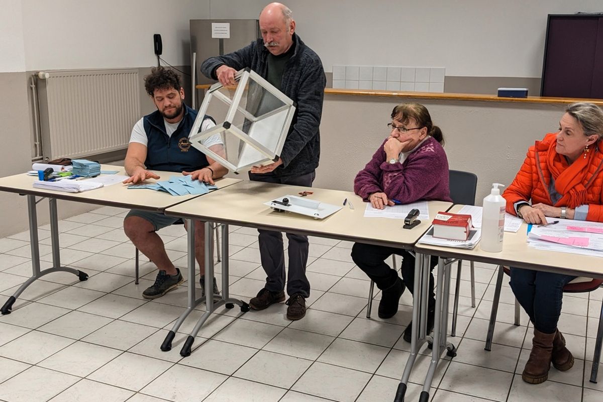 Quatre candidats, tous élus, au second tour de l'élection municipale partielle d'annay