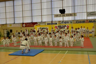 Le Judo Club Riomois en tenue de gala