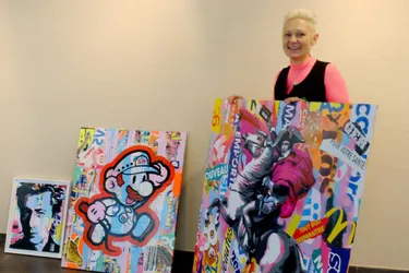 Nokat, artiste plasticienne, inspirée par le pop art, présente quinze œuvres au théâtre de Cusset
