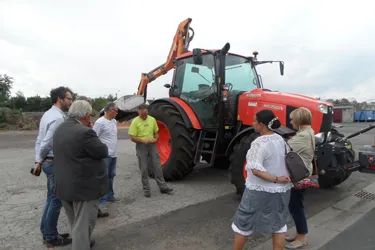 Un nouveau tracteur pour entretenir les chaussées