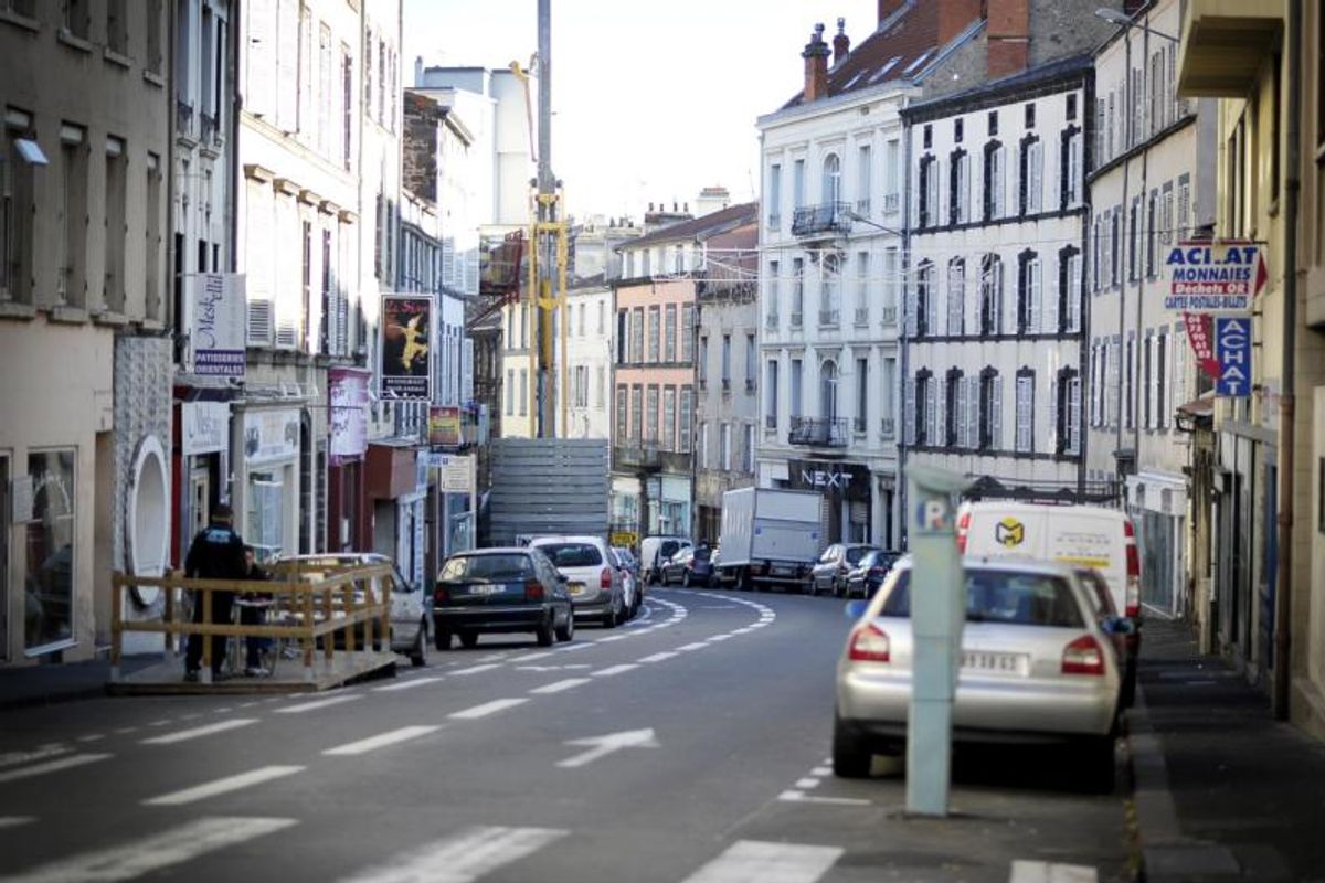 La rue a connu pendant près d’un quart de siècle une lente descente aux ...