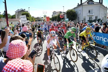 La ville de Châtel-Guyon (Puy-de-Dôme) labellisée "Ville à vélo du Tour de France"