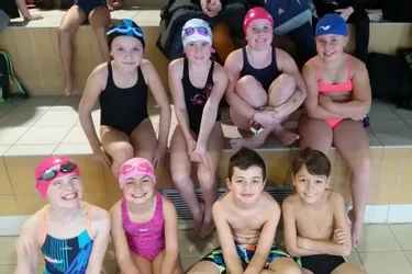 Huit nageurs avenirs du club Mauriaquasplash ont été initiés à la compétition