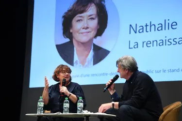 Nathalie Saint-Cricq, passionnante conteuse d'histoires, pour clore les Grandes rencontres 2023 à Vichy