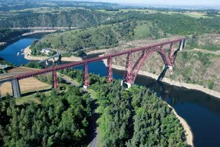 Vues d'Auvergne au Viaduc de Garabit