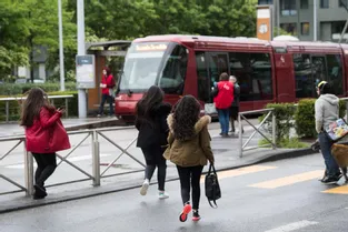 La jeune femme violée en pleine rue à Clermont-Ferrand reconnaît son agresseur dans le tramway