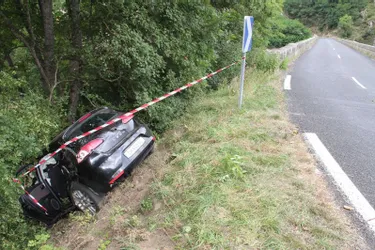 Un véhicule accidenté découvert dans un fossé... sans son conducteur