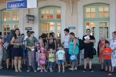 Le train touristique des Gorges de l’Allier a baladé le Relais assistantes maternelles au complet