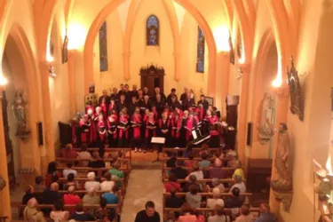 La chorale Santalou en concert dans l’église