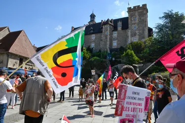 Une centaine de personnes s'est mobilisée « contre le racisme et les idées d'extrême droite » à Montluçon (Allier)