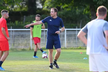 Le nouvel entraîneur d’Aurillac détaille ses ambitions pour l’équipe et le club
