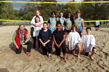 Collegiens et lycéens se sont distingués en beach-volley