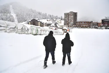 Jusqu'à 15 centimètres de neige attendus jeudi matin en altitude en Auvergne et dans le Limousin