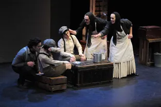 Le Grand Cahier, par Toda Via Teatro, hier, au théâtre de Cusset