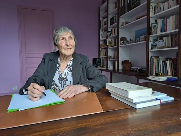 Marie Leary Marie-France O'Leary, écrivaine et membre de la Coopérative des savoirs ...