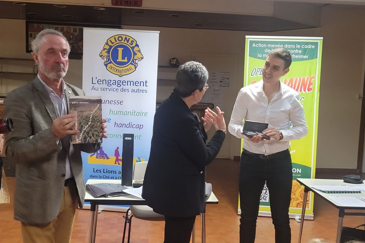 NEVERS. Pierre Demoux, lauréat du prix littéraire du Lions Club - Le ...