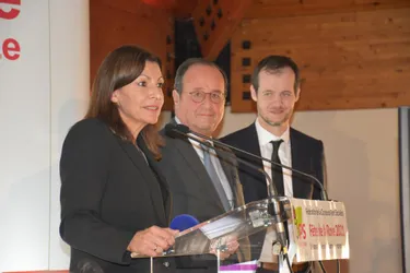 Candidate PS à la présidentielle, Anne Hidalgo en Corrèze pour chercher un peu de lumière