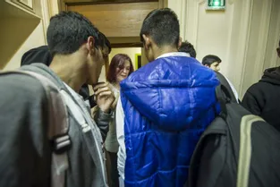 Quarante et un jeunes migrants de Calais accueillis dans l'Allier