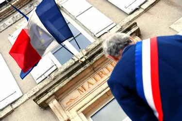Municipales 2020 : faute de candidats, Bernard Thomas repart à Verneugheol (Puy-de-Dôme)