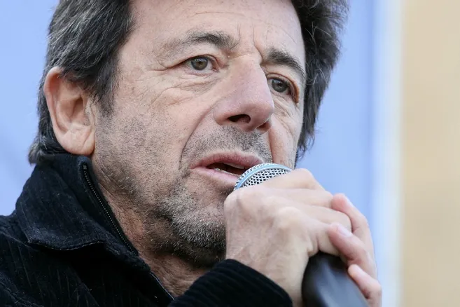 Alors Que Je Le Repoussais Leyla Doriane Choriste De Patrick alors-que-je-le-repoussais-leyla-doriane-choriste-de-patrick