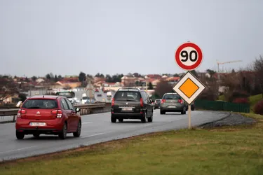 On a testé : passer de 90 à 80 km/h ne change pas grand-chose à vos déplacements en Auvergne