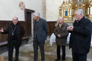 Mgr Bestion a visité l’église Saint-Laurent