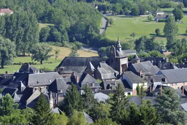 Le fils de François Hollande, Thomas Hollande va se marier à Meyssac (Corrèze)