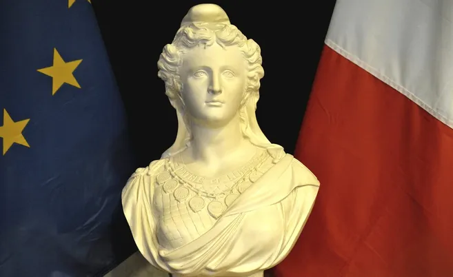 Buste de Marianne la statue de la république française Stock Photo | Adobe Stock