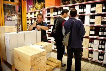 Un tiers des ventes de vins est réalisé en ce moment dans les hypers et supermarchés