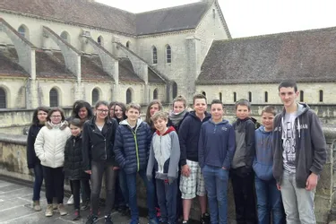 Les collégiens à l’abbaye de Noirlac