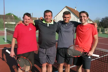 Le Tennis-Club bien parti en coupe d'été