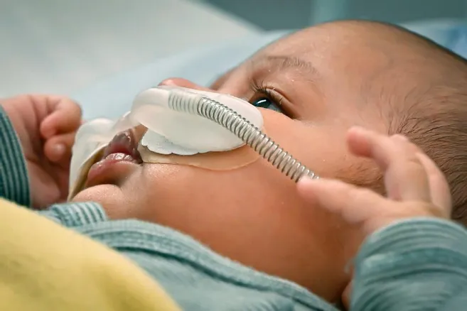 Bronchiolite : entre Beyfortus ou Abrysvo, les parents peuvent ...