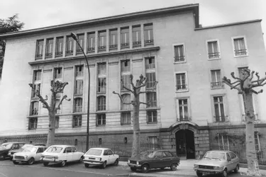 L’évolution de l’offre de lecture à Clermont-Ferrand au XXe siècle