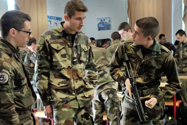 L’armée de terre tient trois permanences par mois à Brioude pour orienter de nouvelles recrues