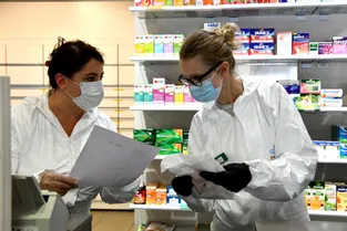 Les pharmaciens confrontés aux innombrables demandes de masques à Clermont