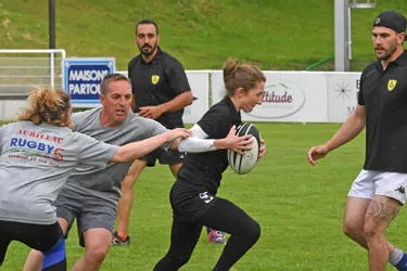 Succès pour le tournoi de touch rugby sur la pelouse du stade Jean-Alric à Aurillac